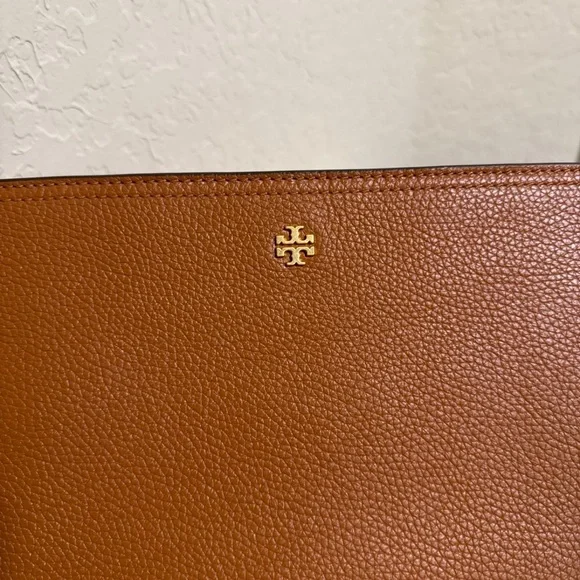 Tory Burch Blake Swingpack Pebble Leather Crossbody Bag - Picture 12 of 12